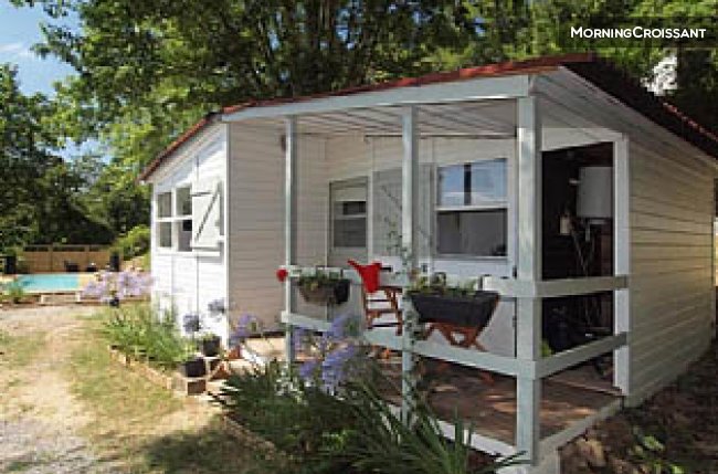 Riverside Chalet with Heated pool 2